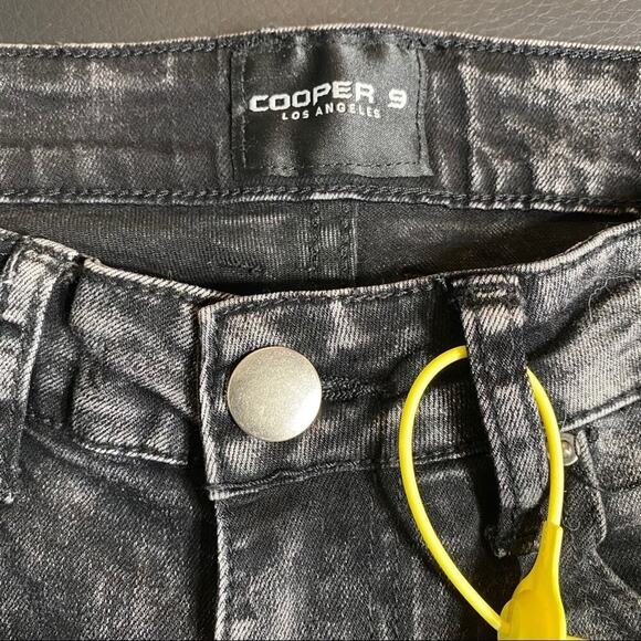 LN | Cooper 9 | Graphic Distressed Jeans | Men’s Size 30 - Picture 12 of 12